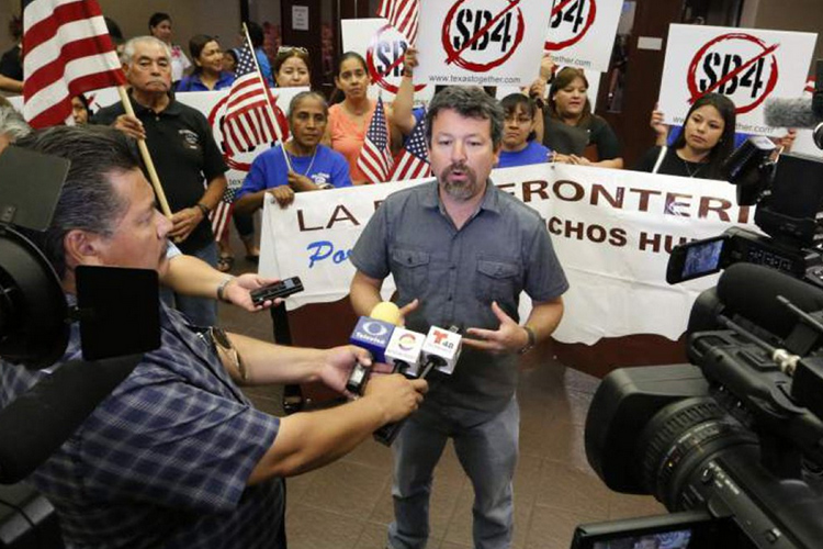 El Paso interpone demanda contra la Ley SB4
