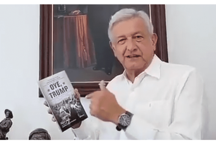 AMLO presentó su nuevo libro 'Oye Trump'; ataca al Presidente de EU y defiende a los migrantes [VIDEO]