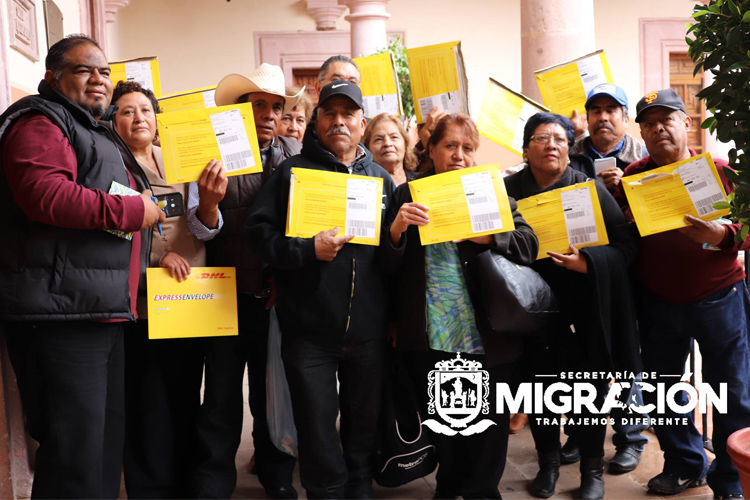 127 padres zacatecanos recibieron una Visa para visitar a sus hijos migrantes en EEUU