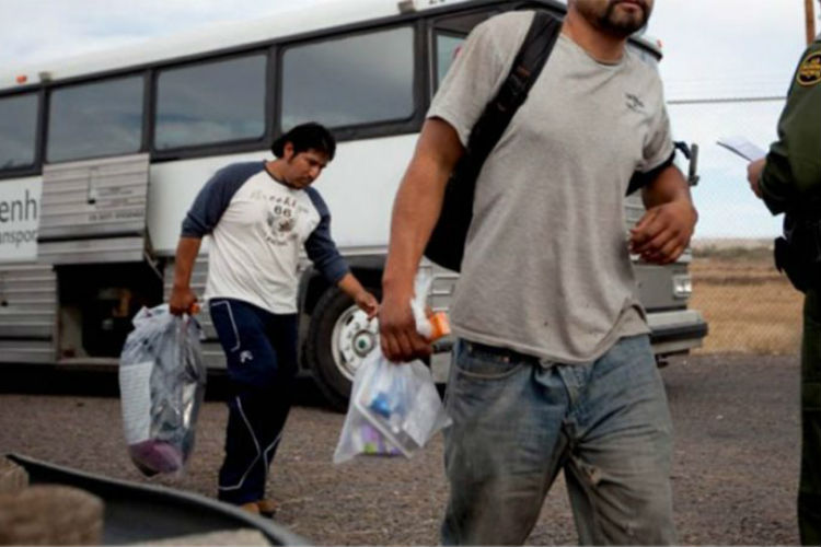 De acuerdo con el organismo, a inicios del mes de diciembre han sido repatriados de Estados Unidos casi 156 mil 57 mexicanos, 25% menos que en 2016.