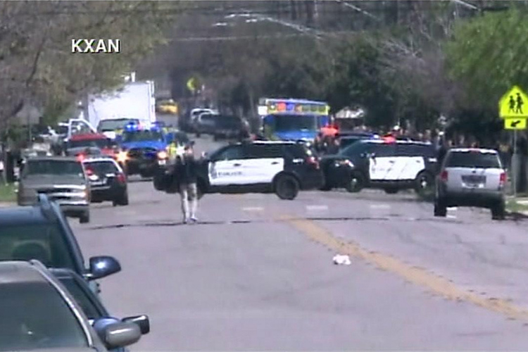 La muerte de un adolescente y  por culpa de un paquete bomba en Austin, Texas,  ha generado la alerta entre la policía y el FBI. | Foto: ABCNews