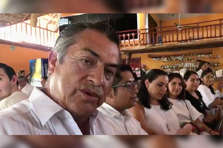 El candidato independiente Jaime Heliodoro Rodríguez Calderón, “El Bronco”, dijo que la salida de Margarita Zavala de la contienda lo hizo reflexionar y por eso había decidido declinar.