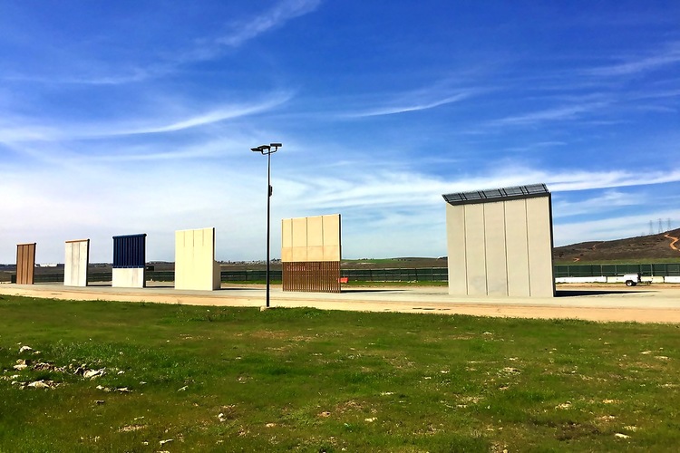 “Muros y migración México-Estados Unidos” es un ensayo realizado para criticar la construcción de un muro a lo largo de la frontera Foto: Maggie Macías, CC.