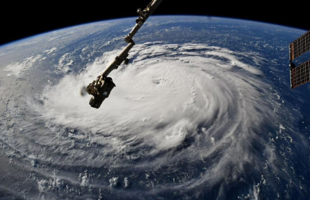 Florence se fortaleció y convirtió en un huracán de categoría 4 potencialmente catastrófico. Los estados en el sureste y centro deben estar atentas