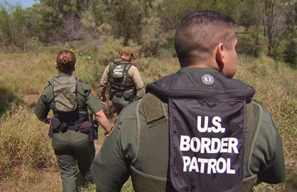 La mayoría de los arrestos realizados en la frontera durante el último mes del año fueron a menores no acompañados o a familias que viajaban juntas