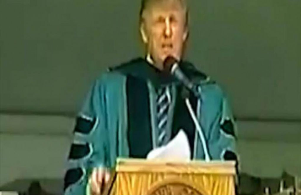 Fue publicado un video del presidente Trump en donde alienta a unos graduados a nunca rendirse y a atravesar los muros que les impidan cumplir sus sueños.
