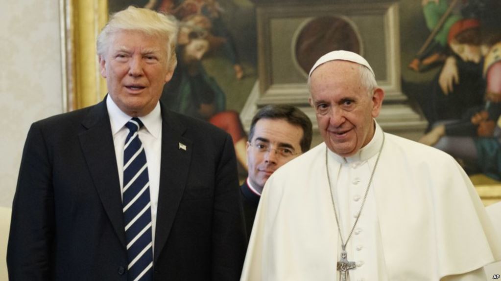 Papa Francisco critica el muro de Trump: "El miedo nos vuelve locos"