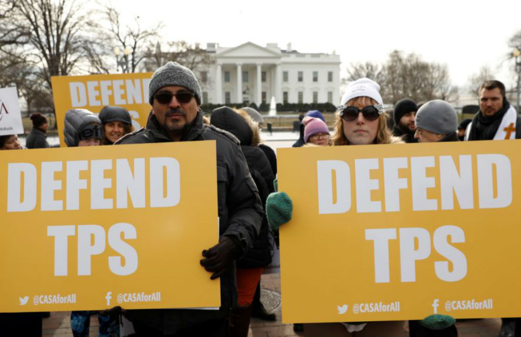 Los usuarios de TPS están en un limbo hasta que se resuelva la situación legal del programa. | Foto: Voz de América / Reuters