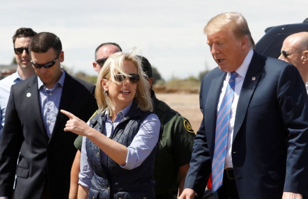 Nielsen ocupaba el cargo desde 2017 y su departamento es el responsable por desarrollar algunas de las políticas migratorias más polémicas de Trump. | Foto: Voz de América / Reuters
