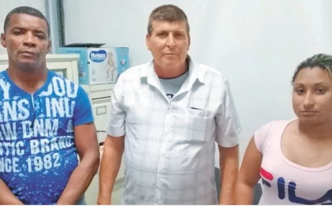 Detienen a Cónsul de Nicaragua quien transportaba a 3 cubanos en Oaxaca