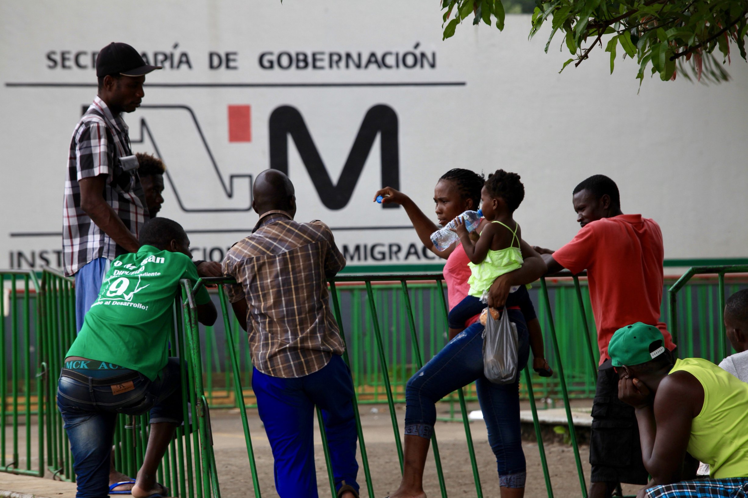 Denuncian tratos inhumanos a un migrante haitiano que murió en un centro de detención en Tapachula, Chiapas