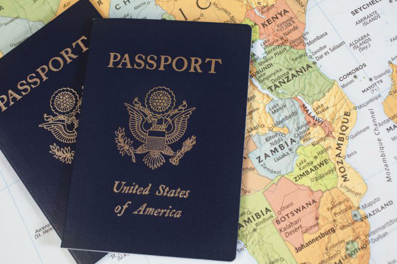 ¿Qué es, para qué sirve y cómo tramitar un pasaporte americano para un adulto o menor?