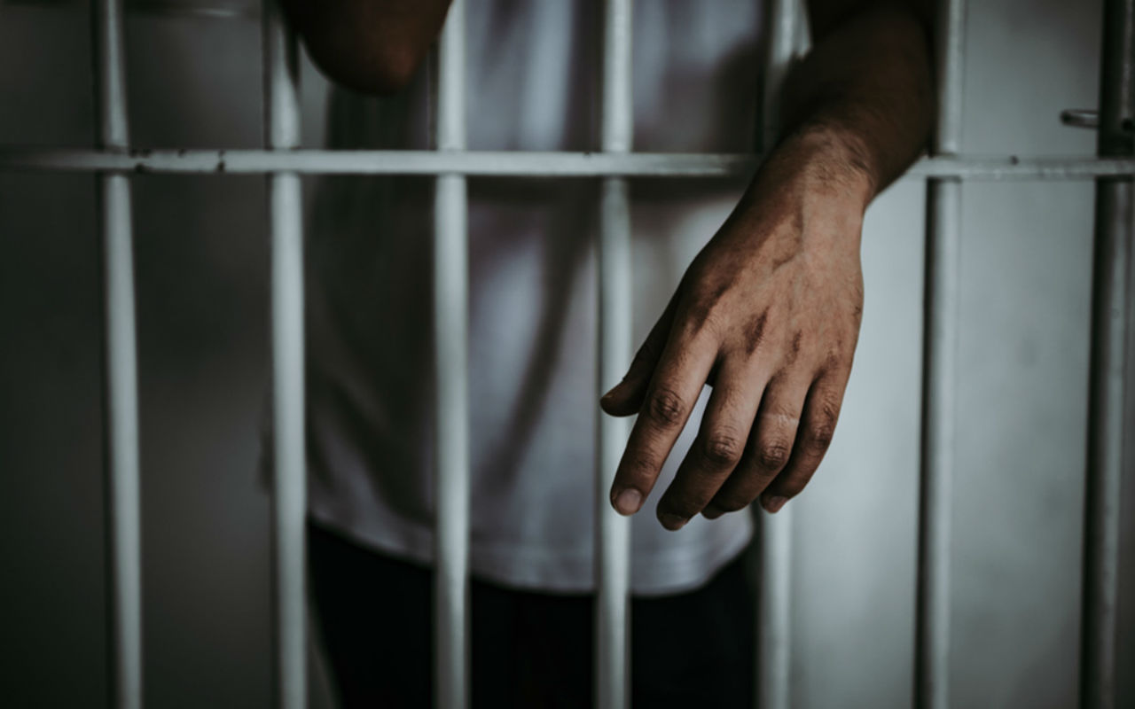 El dreamer mexicano de tan solo 24 años, fue arrestado el mayo pasado, y hasta la fecha se encuentra detenido en un centro de detención de Minnesota