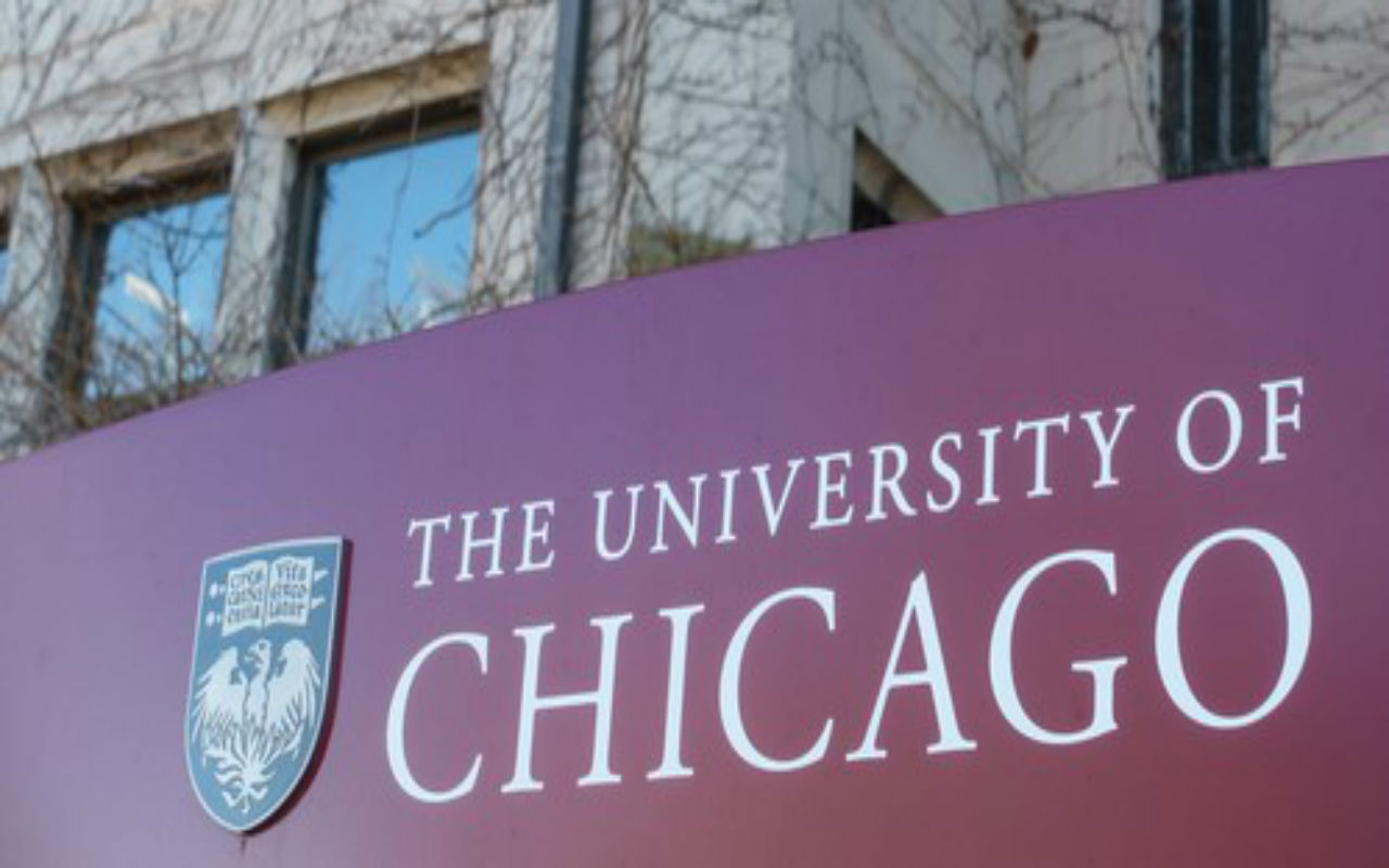 Estudiante con raíces mexicanas gana beca completa para estudiar la universidad en Chicago