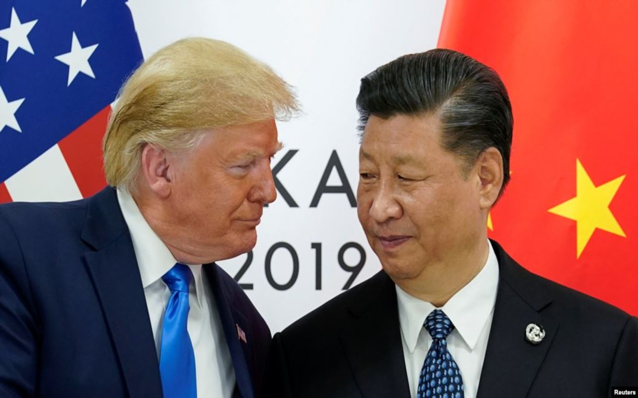 Los presidentes de Estados Unidos y China, Donald Trump y Xi Jinping, tenían planeado firmar un acuerdo comercial preliminar en una cumbre en Chile en noviembre, pero el evento fue cancelado.