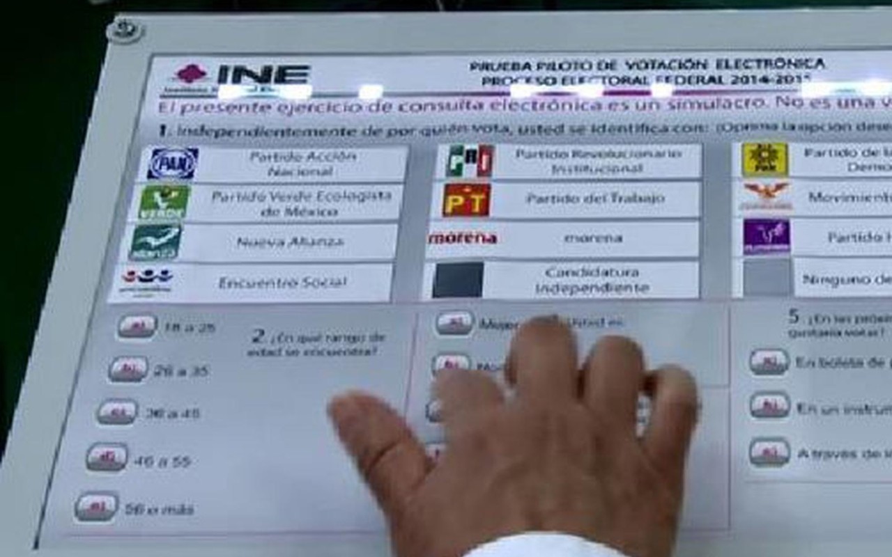 el INE informó  que esperan  que para las elecciones del 2021, los mexicanos ya puedan utilizar el sistema de voto por internet