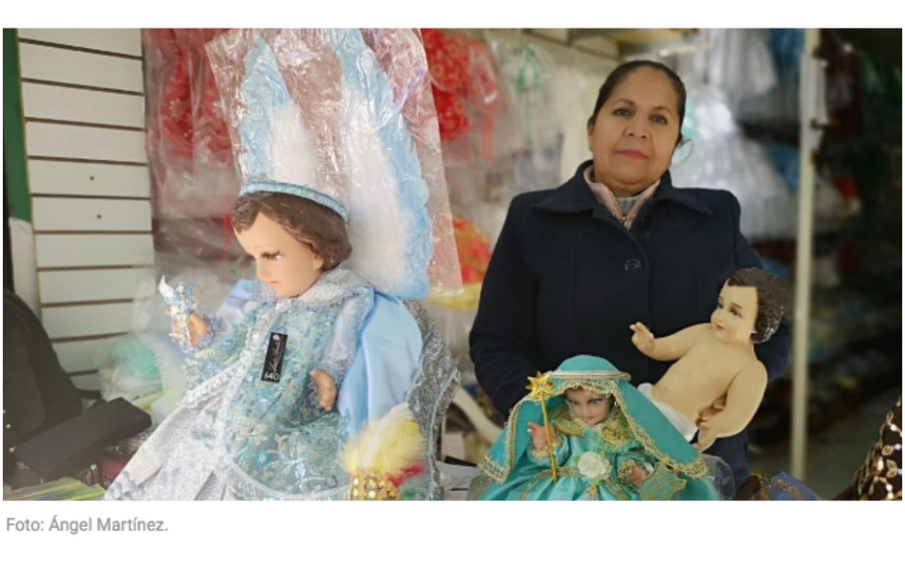 Por más de una década, Leticia Rodríguez se ha dedicado a la venta de ropones para Niños Dios y afirma que año con año, cambian los gustos de la gente.