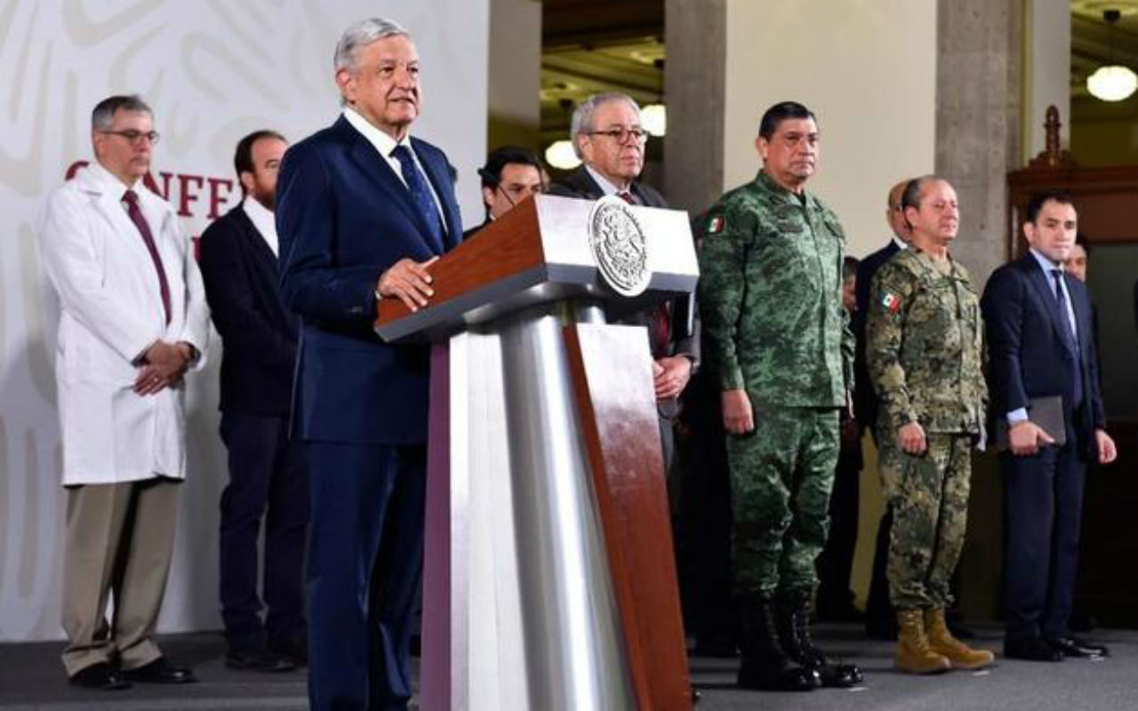 Andres Manuel López Obrador y su gabinete anuncian el Plan DN-III