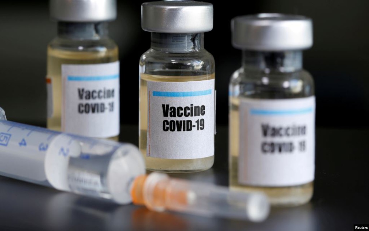 Científicos británicos confiados en rápida vacuna contra Covid-19