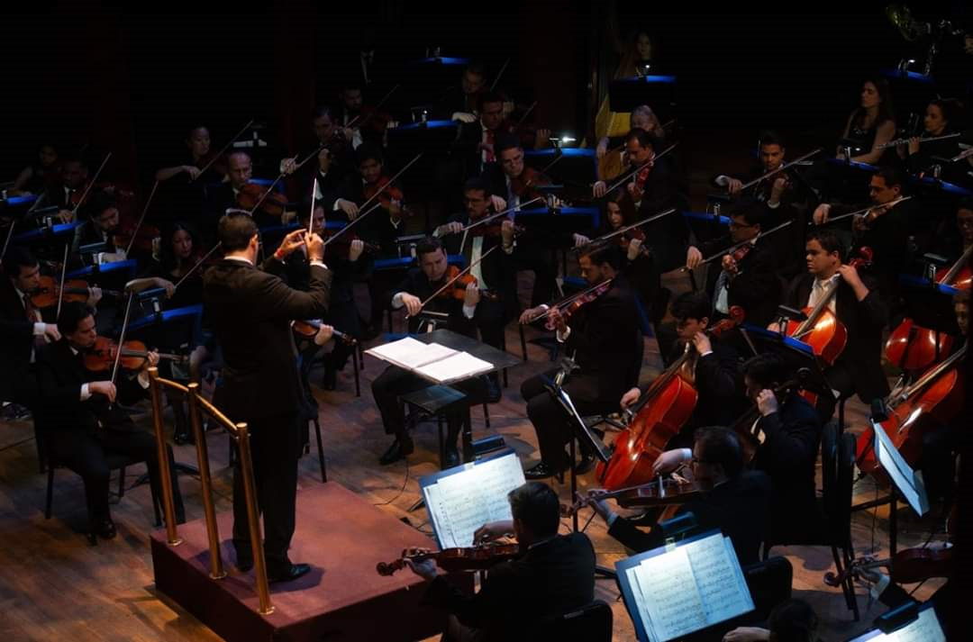 Disfruta de la Orquesta Filarmónica de Jalisco en una experiencia virtual