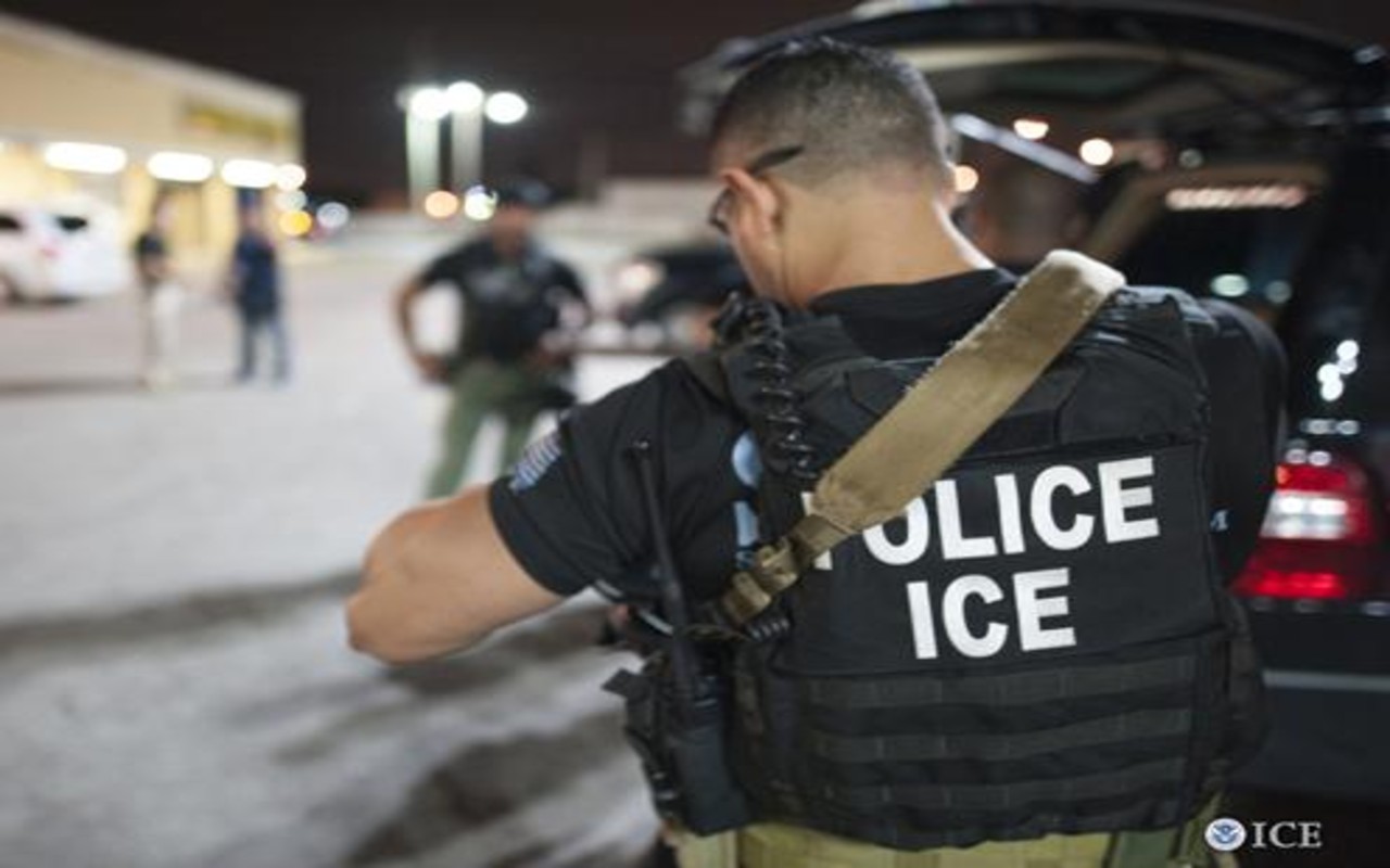 Migrante detenida por ICE teme contagiarse de Covid-19