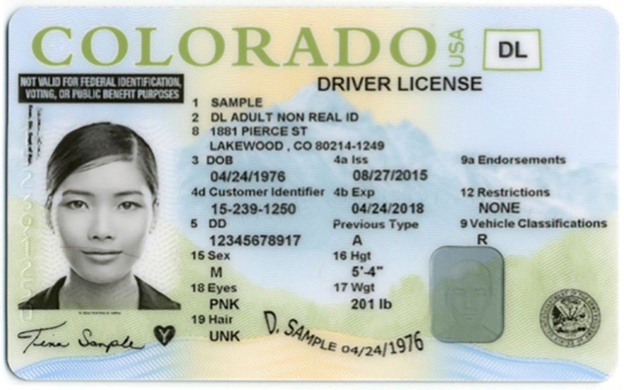 Migrantes indocumentados de Colorado podrán tramitar fácilmente licencia de conducir