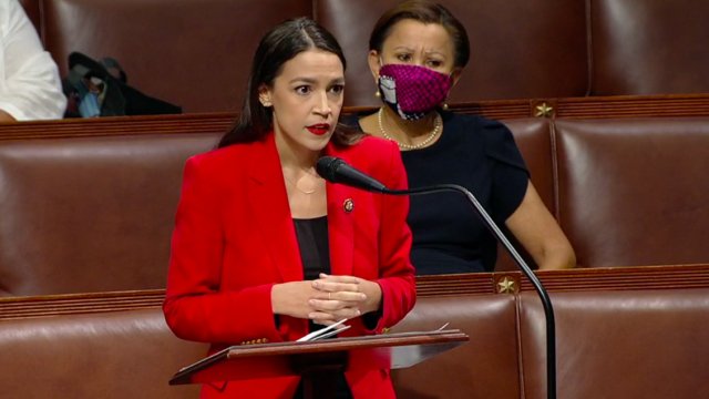 Alexandria Ocasio-Cortez responde insultos del republicano Ted Yoho