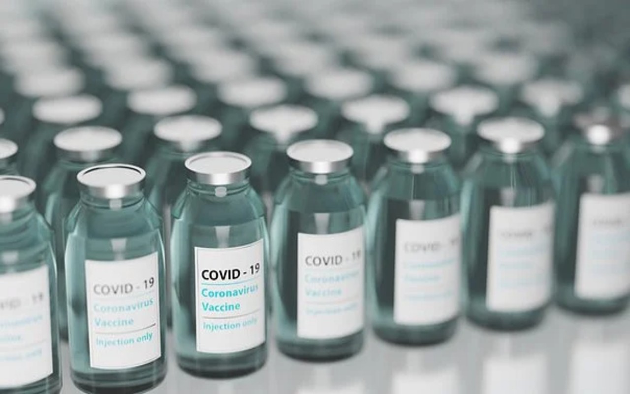 EEUU inicia ensayo clínico con 30 mil voluntarios para vacuna de Covid-19