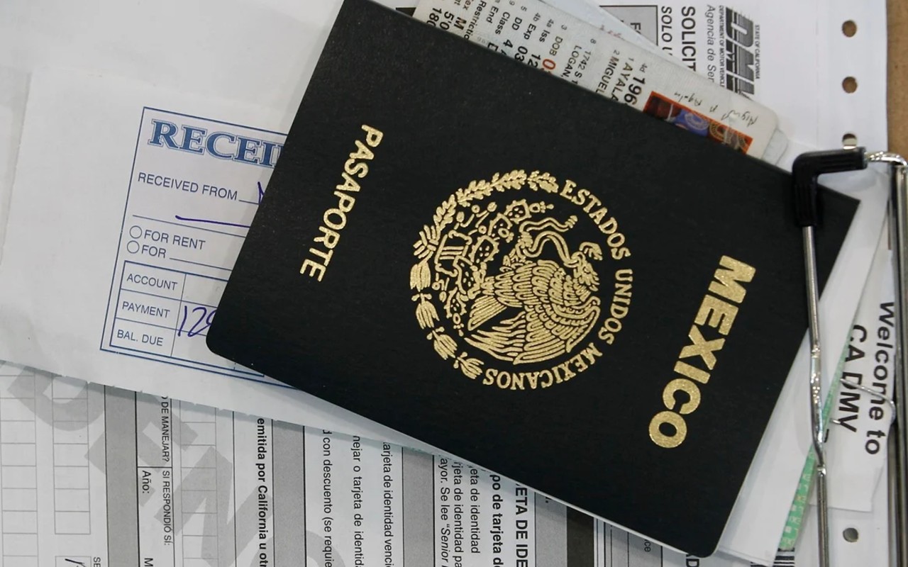 Pasaporte mexicano. | Foto: AP.