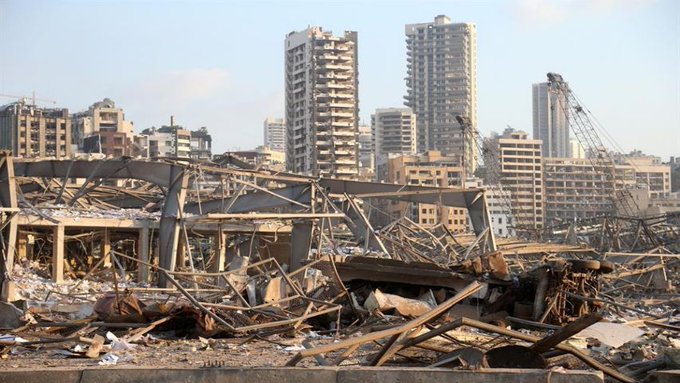 Al menos cien muertos y decenas de desaparecidos por explosión en Beirut
