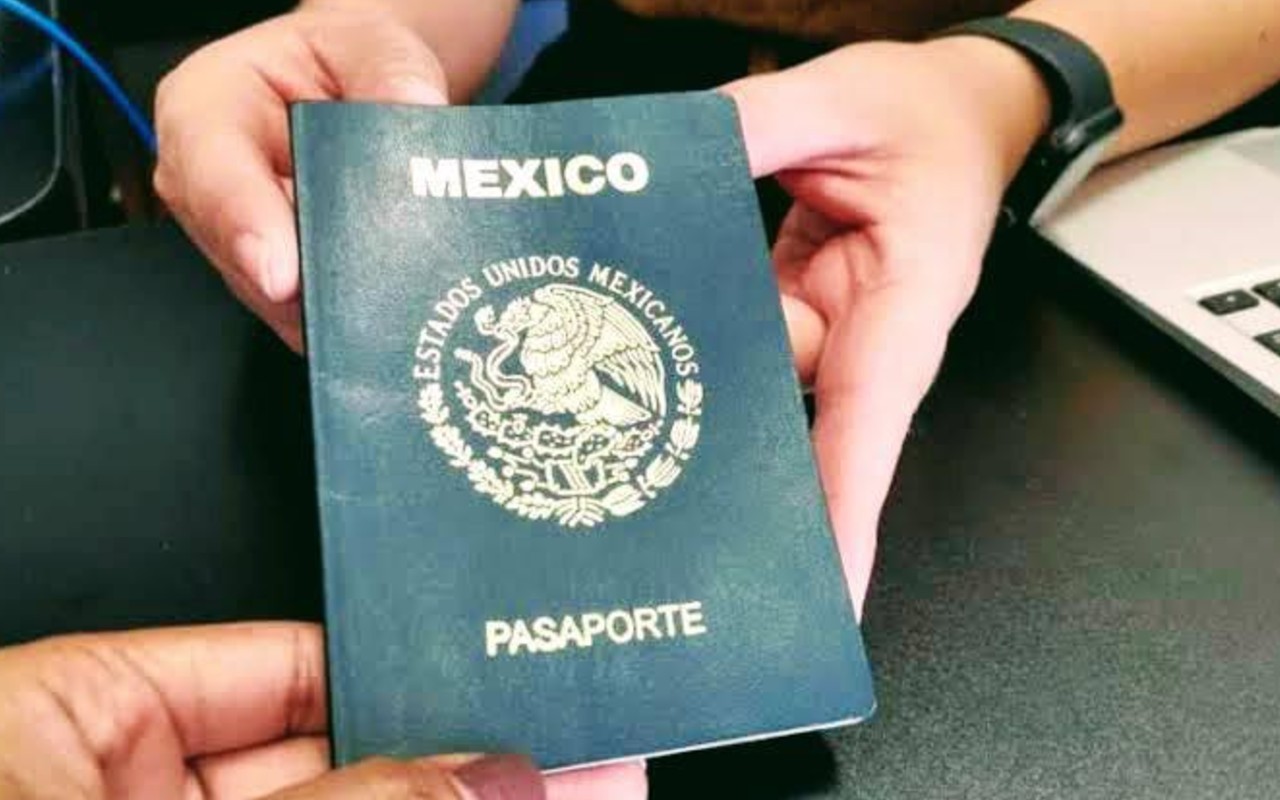 Por falta de citas manejé 5 horas para renovar mi pasaporte migrante