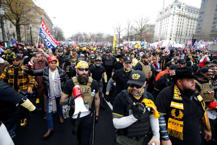 Imágenes de la protesta de este sábado en apoyo a Donald Trump. | Foto: AP, Mundo Hispánico.