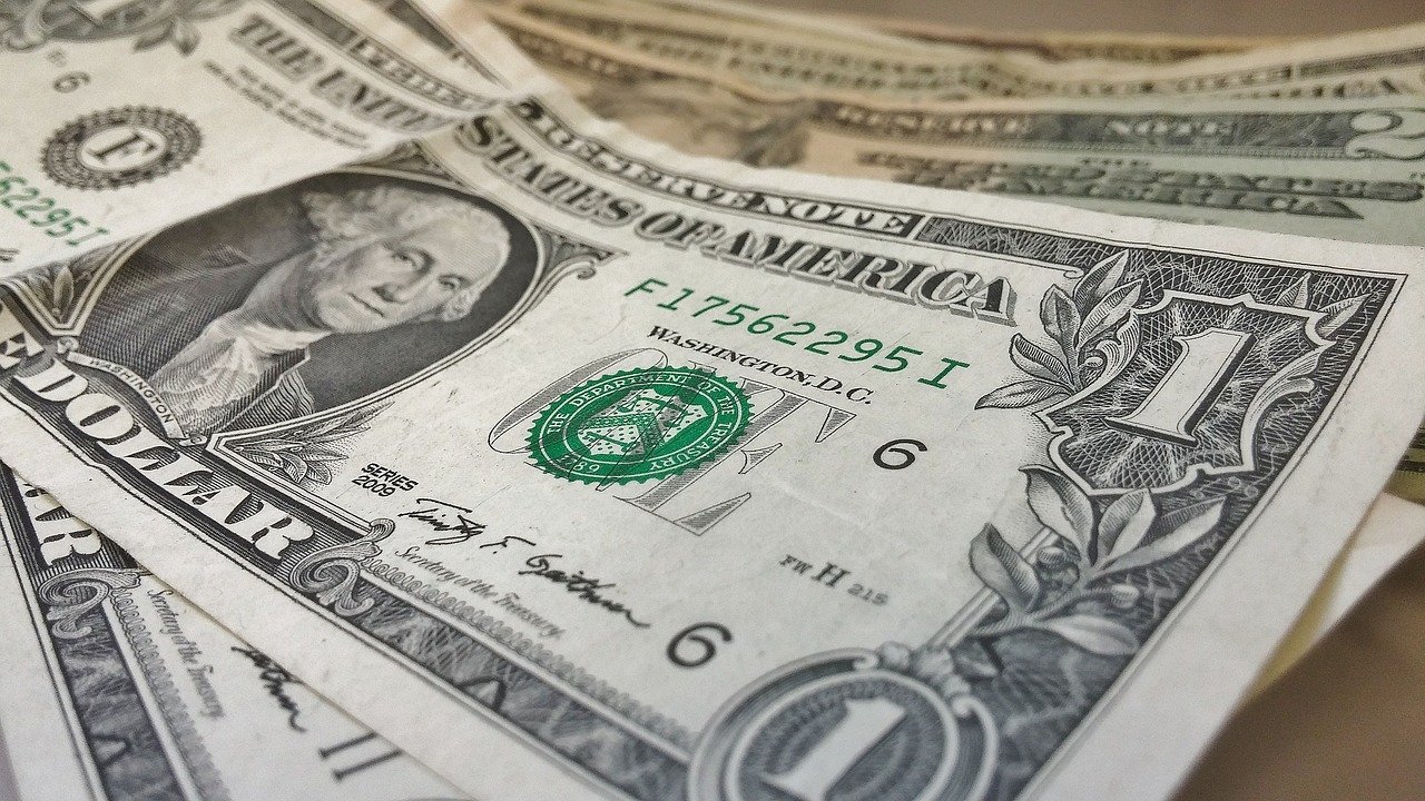 El gobierno de Houston entregará estos cheques de ayuda a través de una organización comunitaria. | Foto: Pixabay.