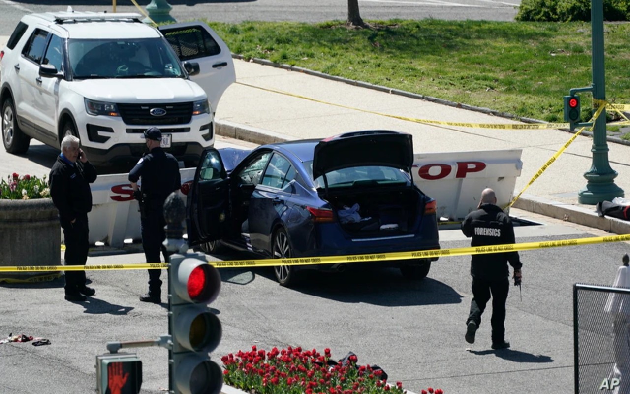 Capitolio de EEUU. Automóvil atropella a dos policías; reportan tiroteo