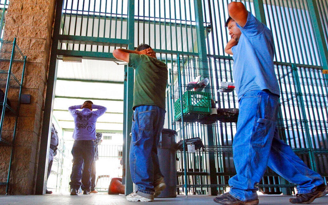Los centros de detención de inmigrantes siempre han estado rodeados de polémica. | Foto: AP / Voz de América