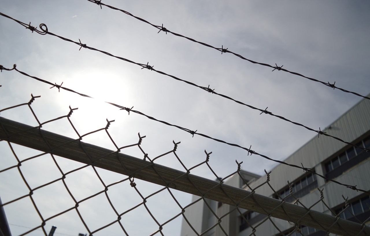 Texas ya tiene un centro de detención para familias migrantes. | Foto: Pixabay.