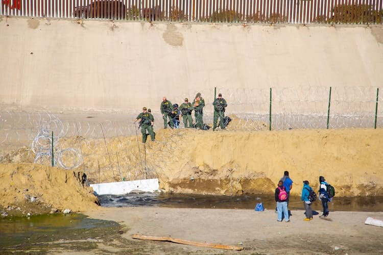 Foto: Unsplash | Muere mexicano migrante en la frontera de California
