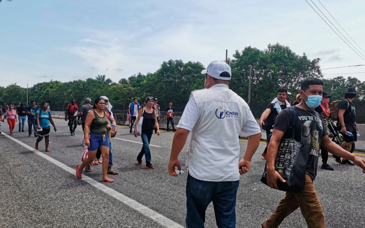 Caravana migrante: CNDH investiga agresiones a migrantes en Chiapas. | Foto: Cortesía de la CNDH.