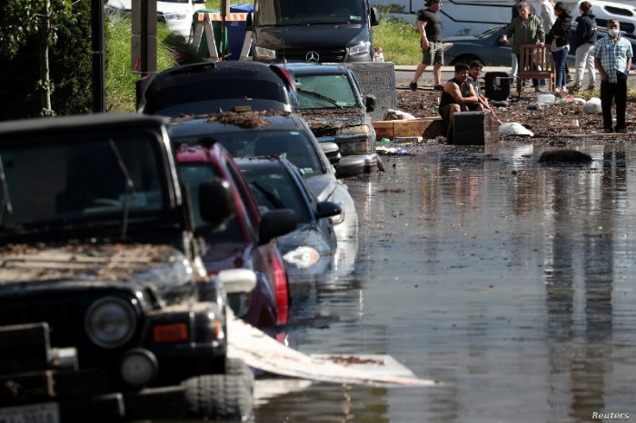Las lluvias subieron en más de 15 cm el nivel del agua. | Foto: VOA/Reuters.