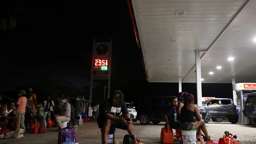 Escenas de las secuelas del huracán Ida en Nueva Orleans, el 1 de septiembre de 2021. | Foto: Reuters / VOA.