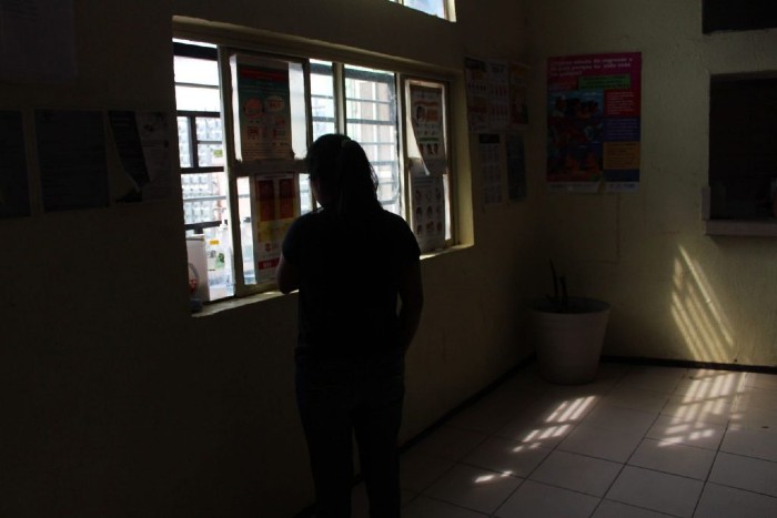 Carolina espera recuperarse en un albergue para migrantes. | Foto: Ciela Ávila/La Verdad Juárez.