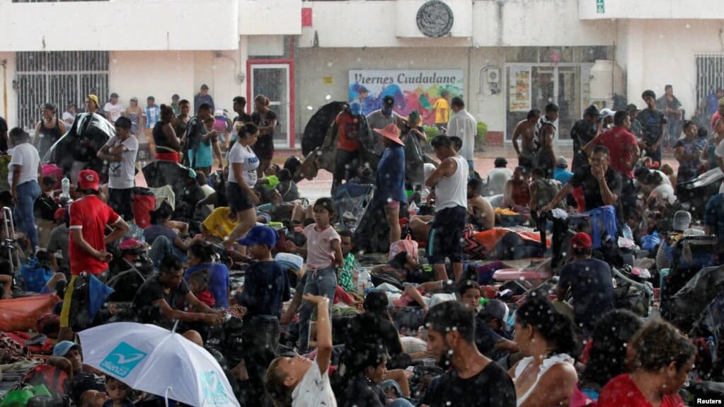 La caravana de migrantes avanza por el estado de Chipas, al sur de México. | Foto: VOA/Reuters.