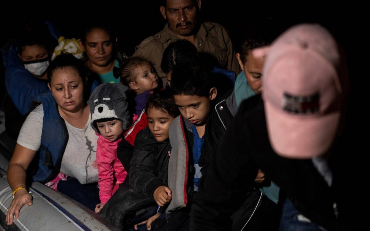 Las familias migrantes fueron separadas por el programa Tolerancia Cero | Foto: Reuters / Voz de América