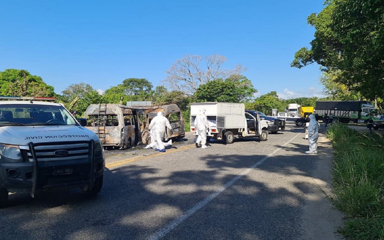 La Fiscalía General de Chiapas abrió una carpeta de investigación contra quien resulte responsable por este accidente. | Foto: Twitter @FGEChiapas