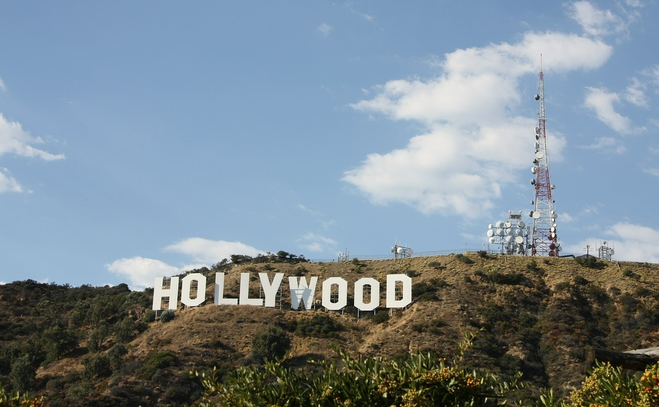 El famoso letrero de Hollywood es sólo una de las tantas opciones para divertirte gratis en Los Ángeles. | Foto: Pixabay.