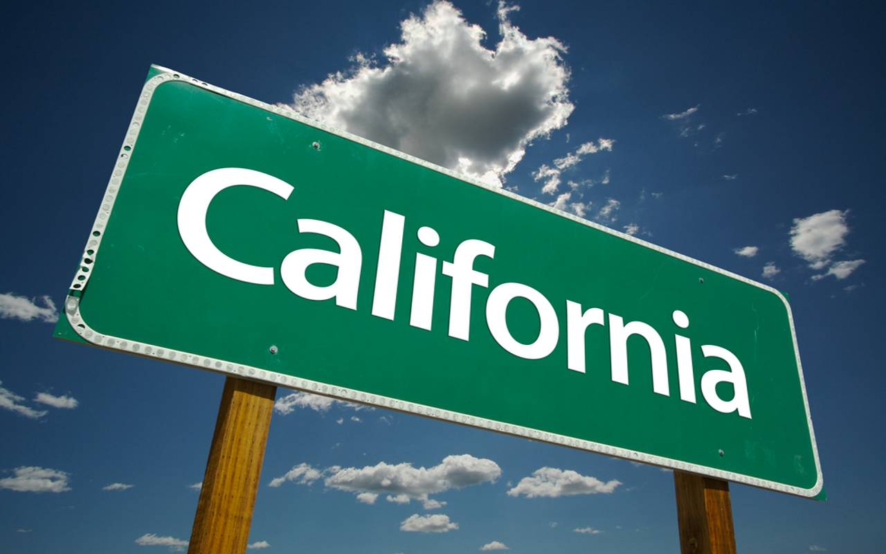 Estas son las 10 nuevas leyes que entrarán en vigor en 2022 en California. | Foto: Depositphotos
