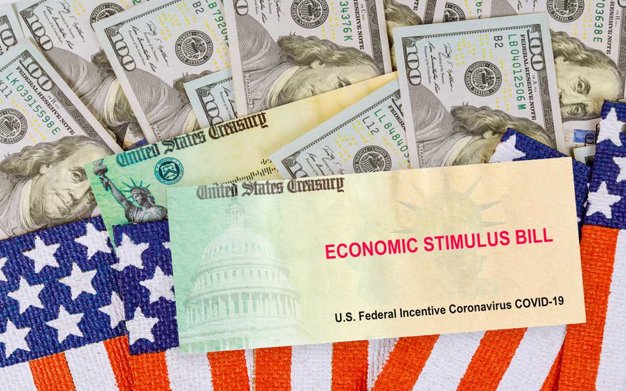Todo sobre los cheques de estímulo para 2022. | Foto: Depositphotos
