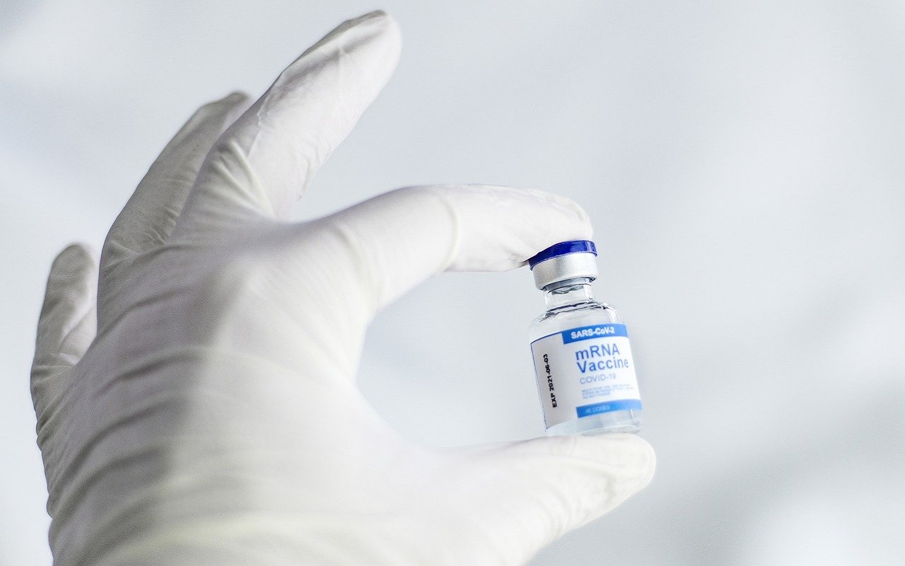 Canadá no acepta las vacunas que no han sido aprobadas por la OMS. | Foto: Pixabay.