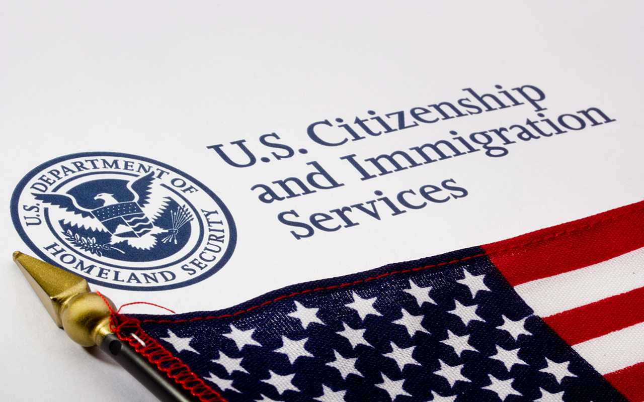 USCIS publicó una guía para aclarar los lineamientos sobre “visas especiales”. | Foto: Depositphotos