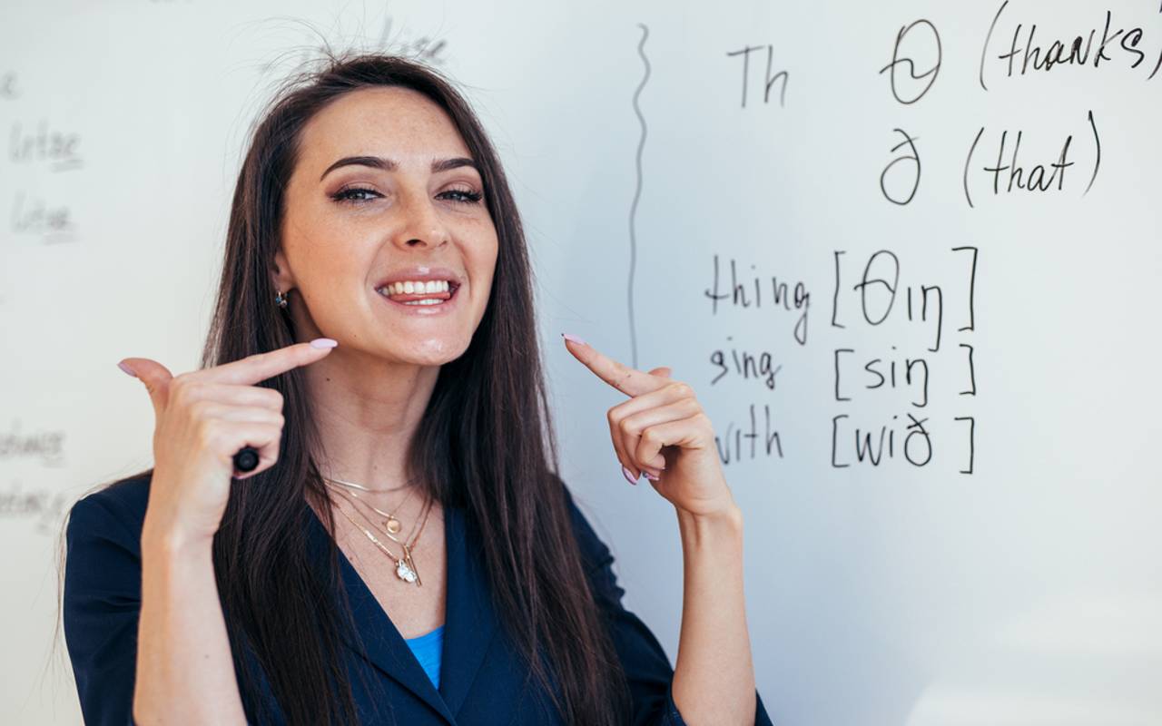 El curso en línea de pronunciación en inglés inicia el 2 de febrero de 2022. | Foto: Depositphotos